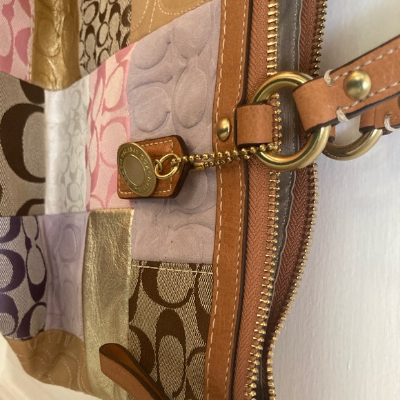 NEW LOWER PRICE VINTAGE Coach F11711 m patchwork tote pink & gold NEW WITH TAGS - Picture 10 of 15